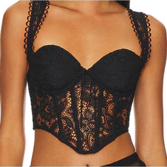 REVOLVE - FOR LOVE & LEMONS SAMMI CROP TOP - Picture 7 of 9